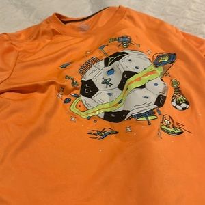 Long sleeve shirt soccer